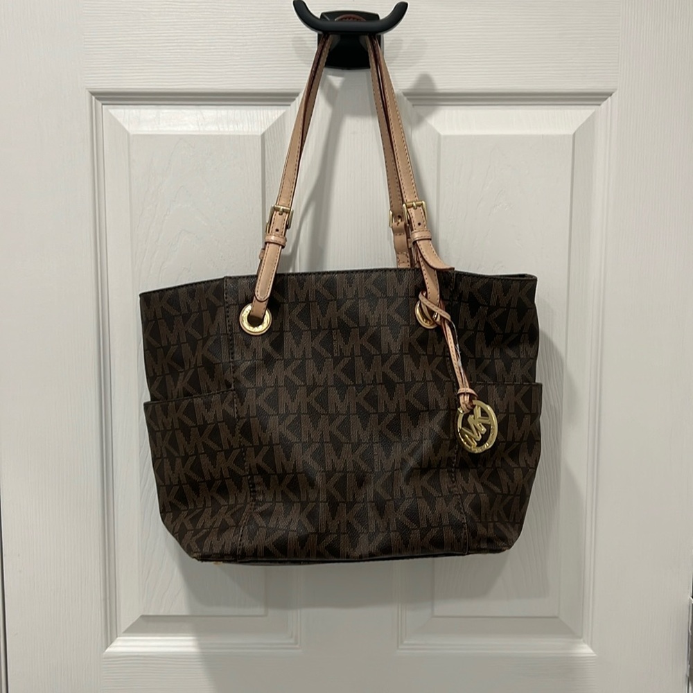 Micheal Kors tote bag